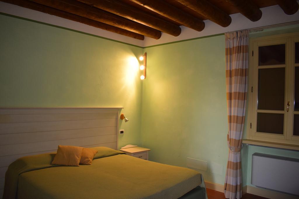 Agriturismo Ca Del Lupo Pallazzolo sullʼOglio 외부 사진