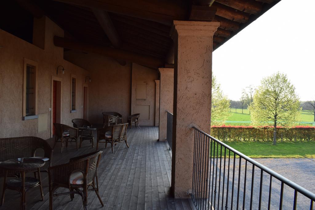 Agriturismo Ca Del Lupo Pallazzolo sullʼOglio 외부 사진